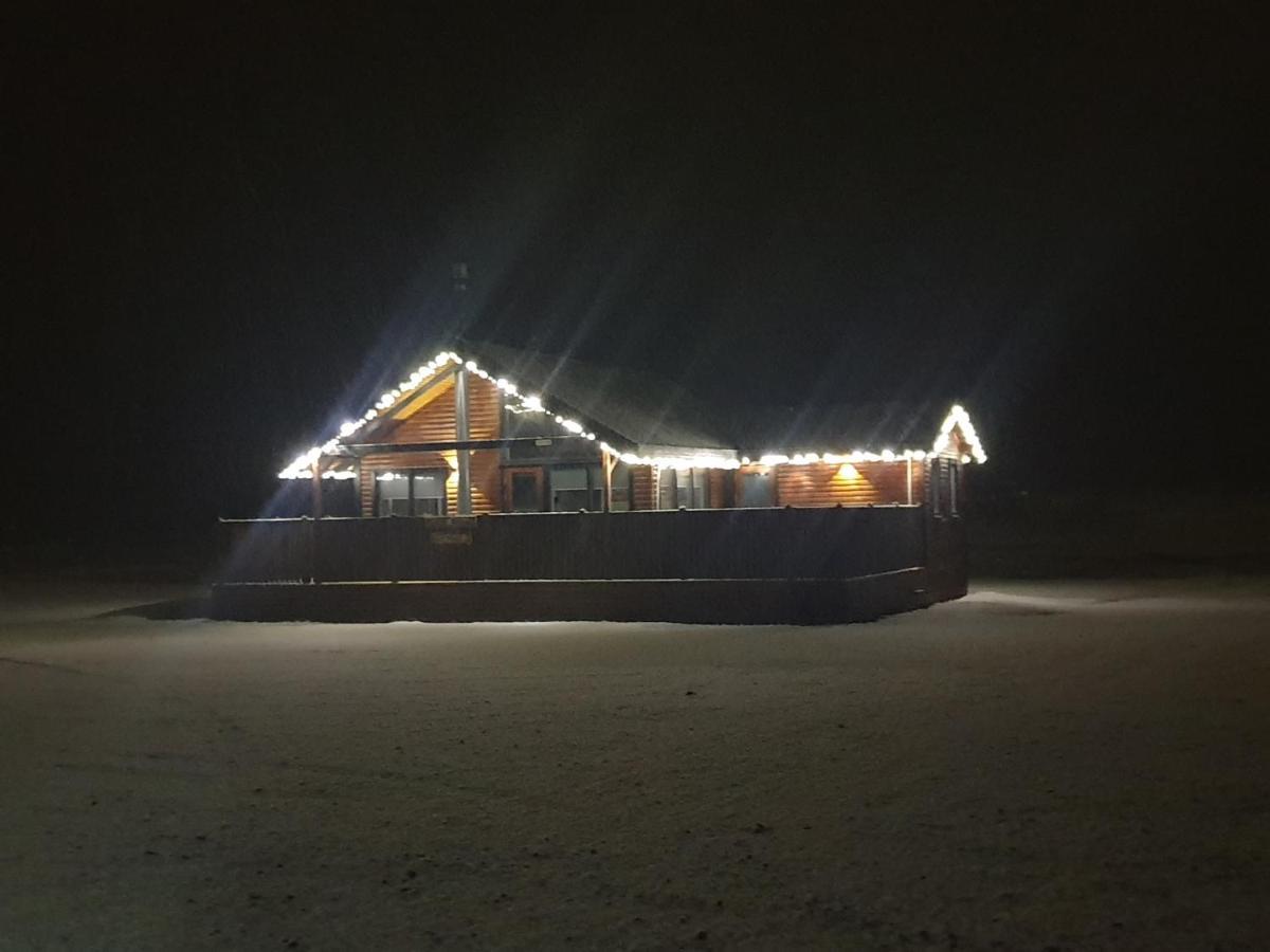 Black Beach Cottage Thorlakshofn Экстерьер фото