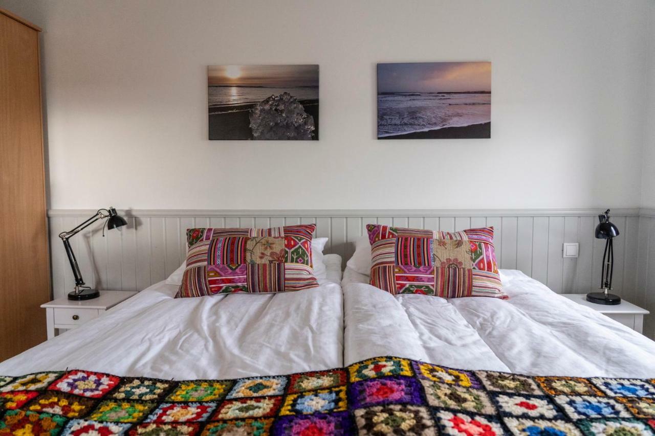 Black Beach Cottage Thorlakshofn Экстерьер фото